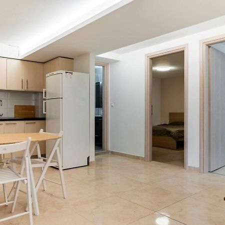 Apartment At Ano Glifada. Athens Exterior photo